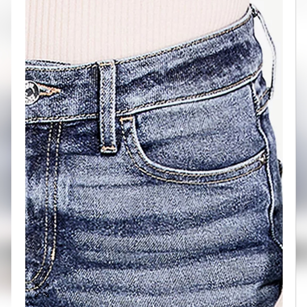 π GUESS 1981 Ripped Skinny Jeans π - Picture 4 of 16